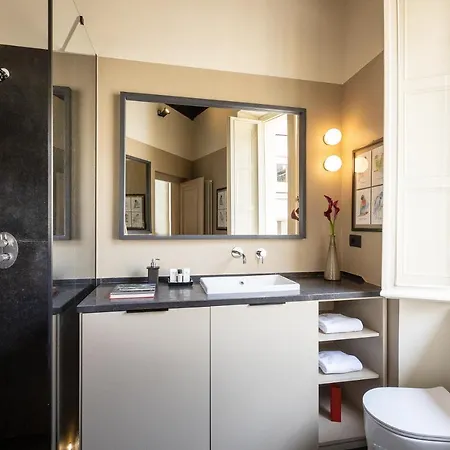 Apartment Amazing Fontana Di Trevi